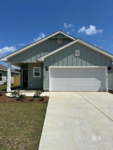 21933 Seabrook Ave, Gulf Shores, AL 36542