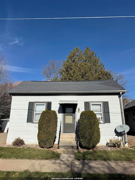 842 Woodland Ave, Oshkosh, WI 54901