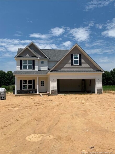 9082 Hawkins Rd, Linden, NC 28356