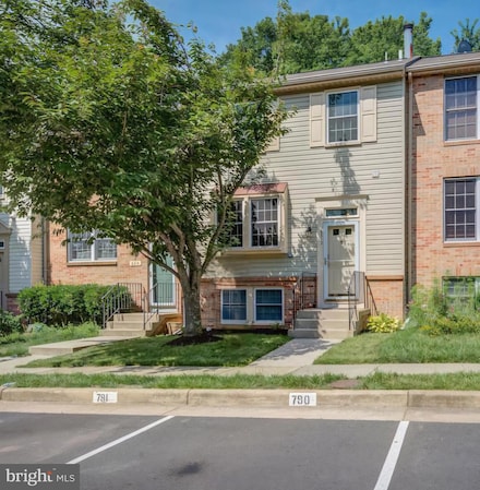 6312 Mary Todd Ln, Centreville, VA 20121