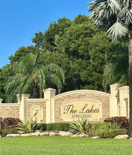 10295 Hidden Springs Ct, Boca Raton, FL 33498