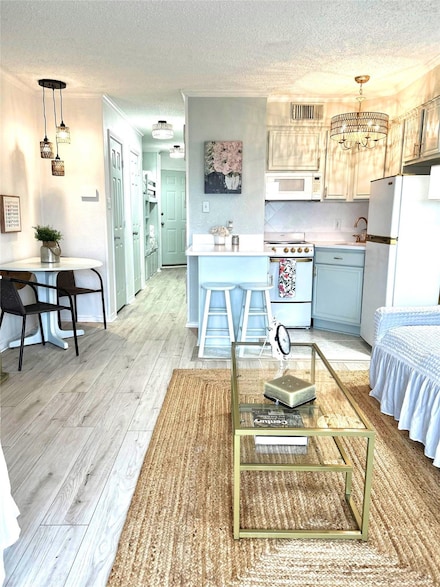 6102 Seawall Blvd Unit 229, Galveston, TX 77551