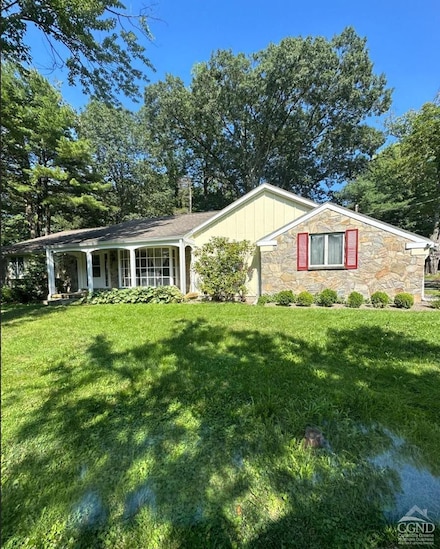 3 Stillwood Ln, Catskill, NY 12414