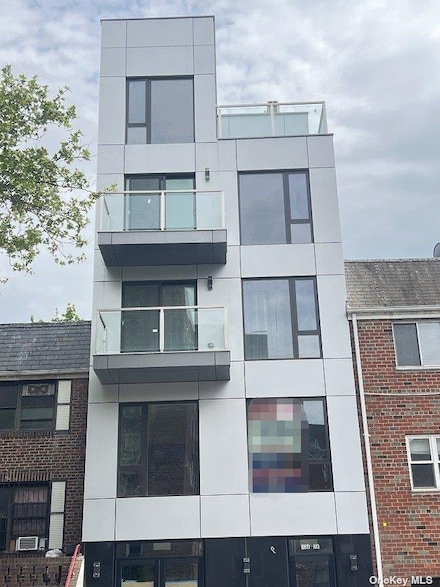 134-28 Blossom Ave Unit 4B, Flushing, NY 11355