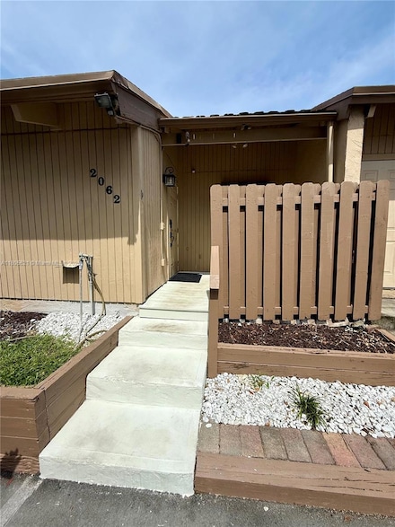 2062 SW 82nd Ave, Davie, FL 33324