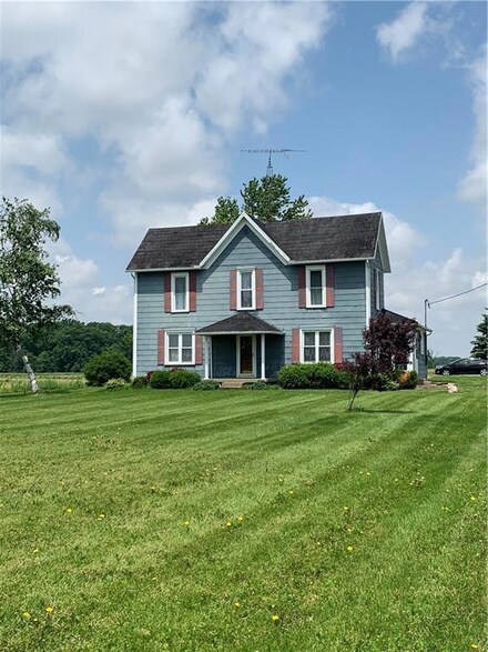 9631 State Route 274, Anna, OH 45302