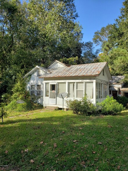 117 E Beech St, Ville Platte, LA 70586