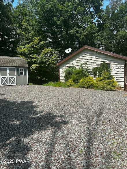 26 Forest Ct, Lake Ariel, PA 18436