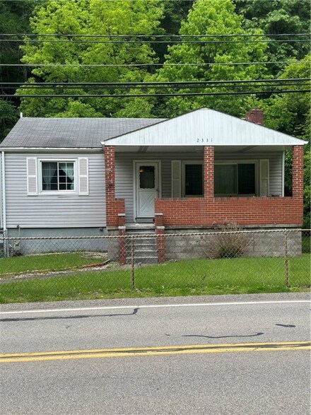 2331 Pitcairn Rd, Monroeville, PA 15146