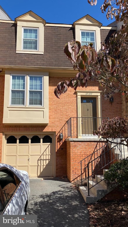 10107 Langhorne Ct, Bethesda, MD 20817