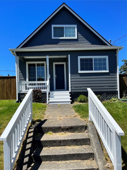 4512 N Ferdinand St, Tacoma, WA 98407