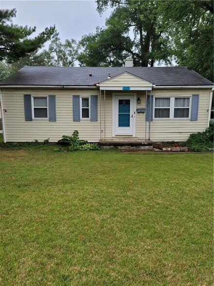 3209 Longlois Dr, Lafayette, IN 47904