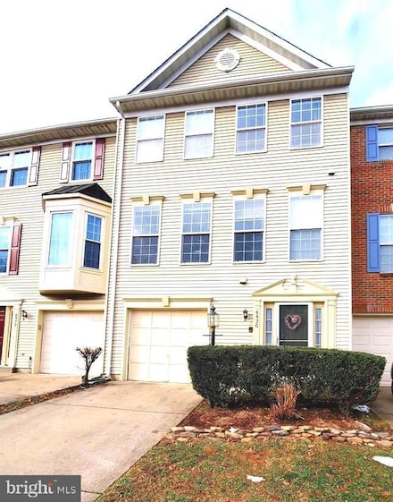 6520 Kelsey Point Cir, Alexandria, VA 22315
