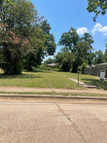 2622 Southland St, Dallas, TX 75215