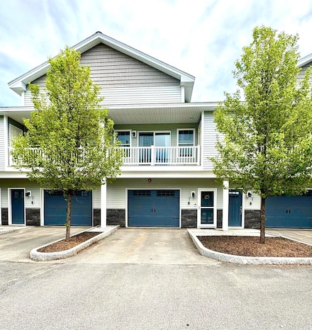17 Callaway Dr Unit 4, Concord, NH 03301