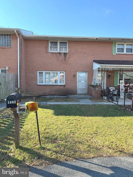 1002 Laurich Dr, Mercersburg, PA 17236