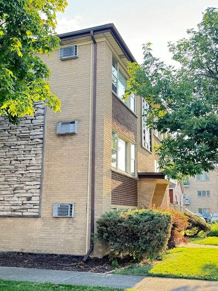 7901 W Grand Ave Unit BS, Elmwood Park, IL 60707