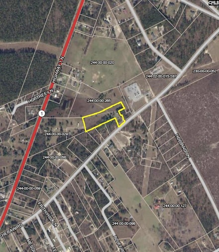 936 Cheraw Rd, Camden, SC 29020