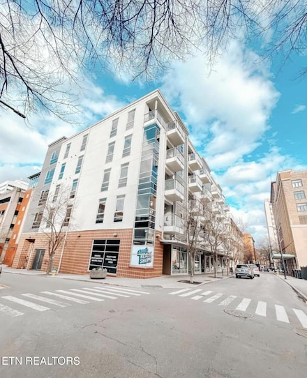 440 Walnut St, Knoxville, TN 37902