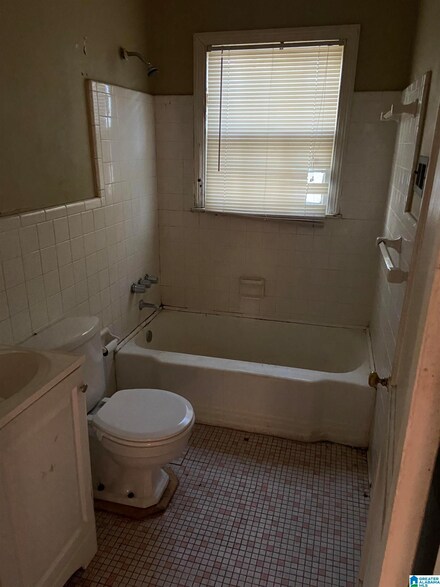5021 41st Way N, Birmingham, AL 35217