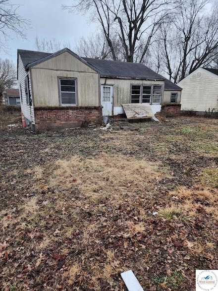 510 Truman Ave, Clinton, MO 64735
