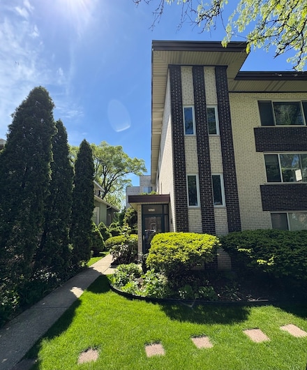 7070 N Ridge Blvd Unit 1B, Chicago, IL 60645