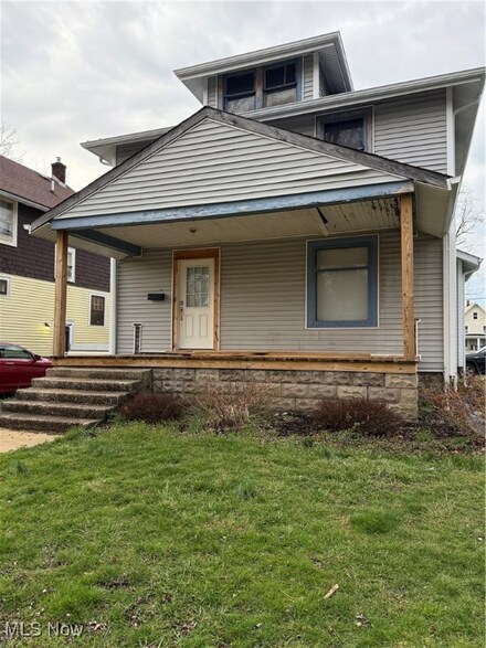 1739 E 48th St, Ashtabula, OH 44004