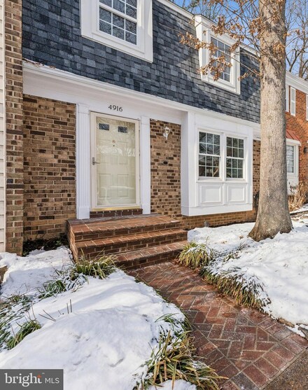 4916 Mcfarland Dr, Fairfax, VA 22032