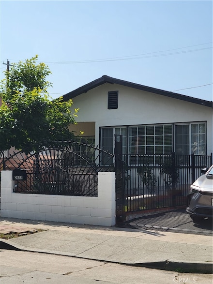 2633 Pepper Ave, Los Angeles, CA 90065