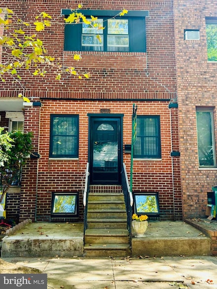 2817 S Alder St, Philadelphia, PA 19148