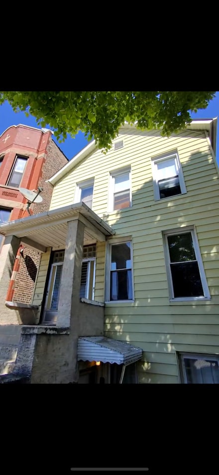 2851 S Emerald Ave Unit 1FLR, Chicago, IL 60616