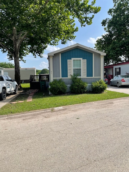 1123 Berkshire Ct Unit 141, Greenville, TX 75401