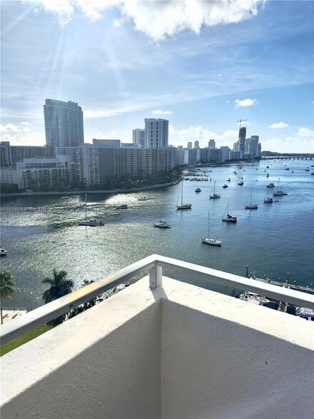 11 Island Ave Unit 1504, Miami Beach, FL 33139