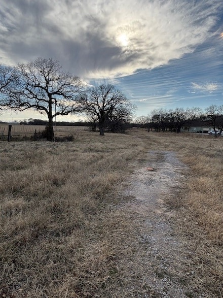 661 S Sugartree Dr, Lipan, TX 76462