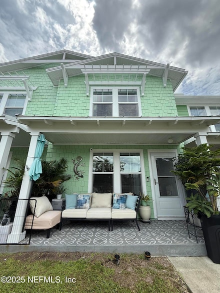 106 Sunrise Ct, Atlantic Beach, FL 32233