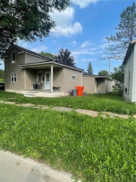 40 Clara Barton St, Dansville, NY 14437