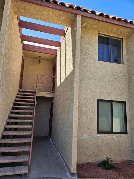 81840 Avenida Del Mar Unit A203, Indio, CA 92201