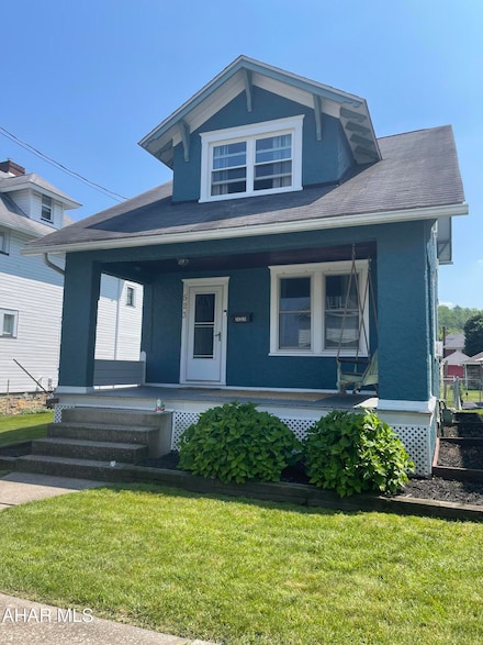 523 W 16th St, Tyrone, PA 16686