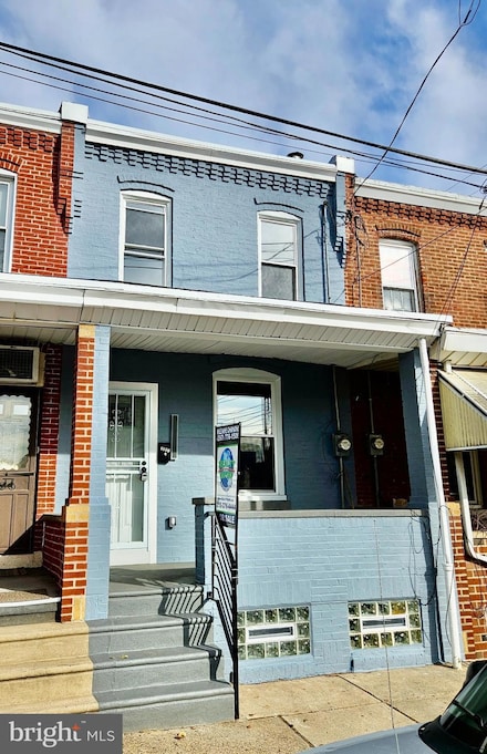 7252 Hegerman St, Philadelphia, PA 19135