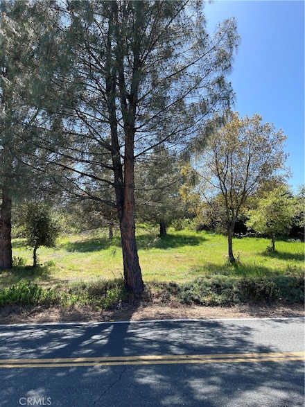 10715 Point Lakeview Rd, Kelseyville, CA 95451