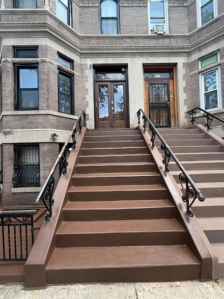 939 E 156th St, Bronx, NY 10455