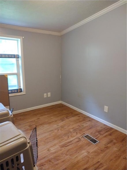 2107 Oscar St, Saint Joseph, MO 64505