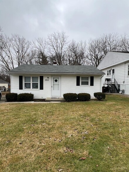 3915 Riverview Ave, Middletown, OH 45042