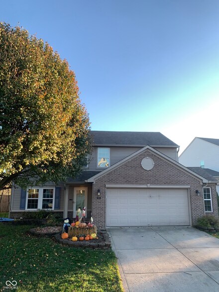 9115 Cornus Ct, Camby, IN 46113