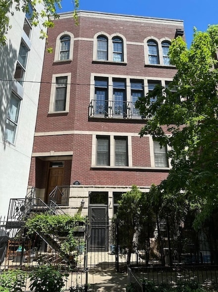1229 N Paulina St Unit 2, Chicago, IL 60622