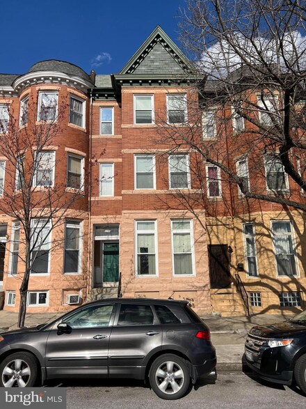 2205 Brookfield Ave, Baltimore, MD 21217