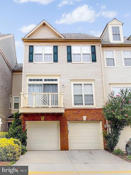 21182 Domain Terrace, Sterling, VA 20165