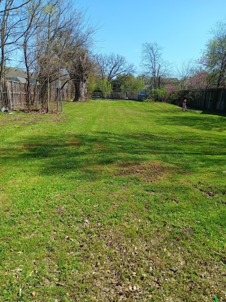 4700 Gaston Ave, Dallas, TX 75246