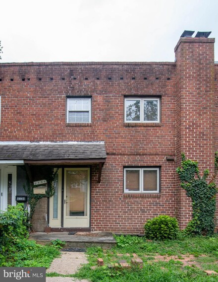 6136 Chinquapin Pkwy, Baltimore, MD 21239