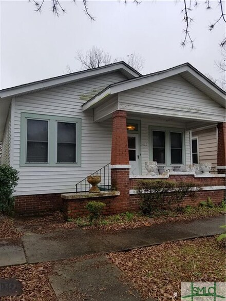 1007 W 41st St, Savannah, GA 31415